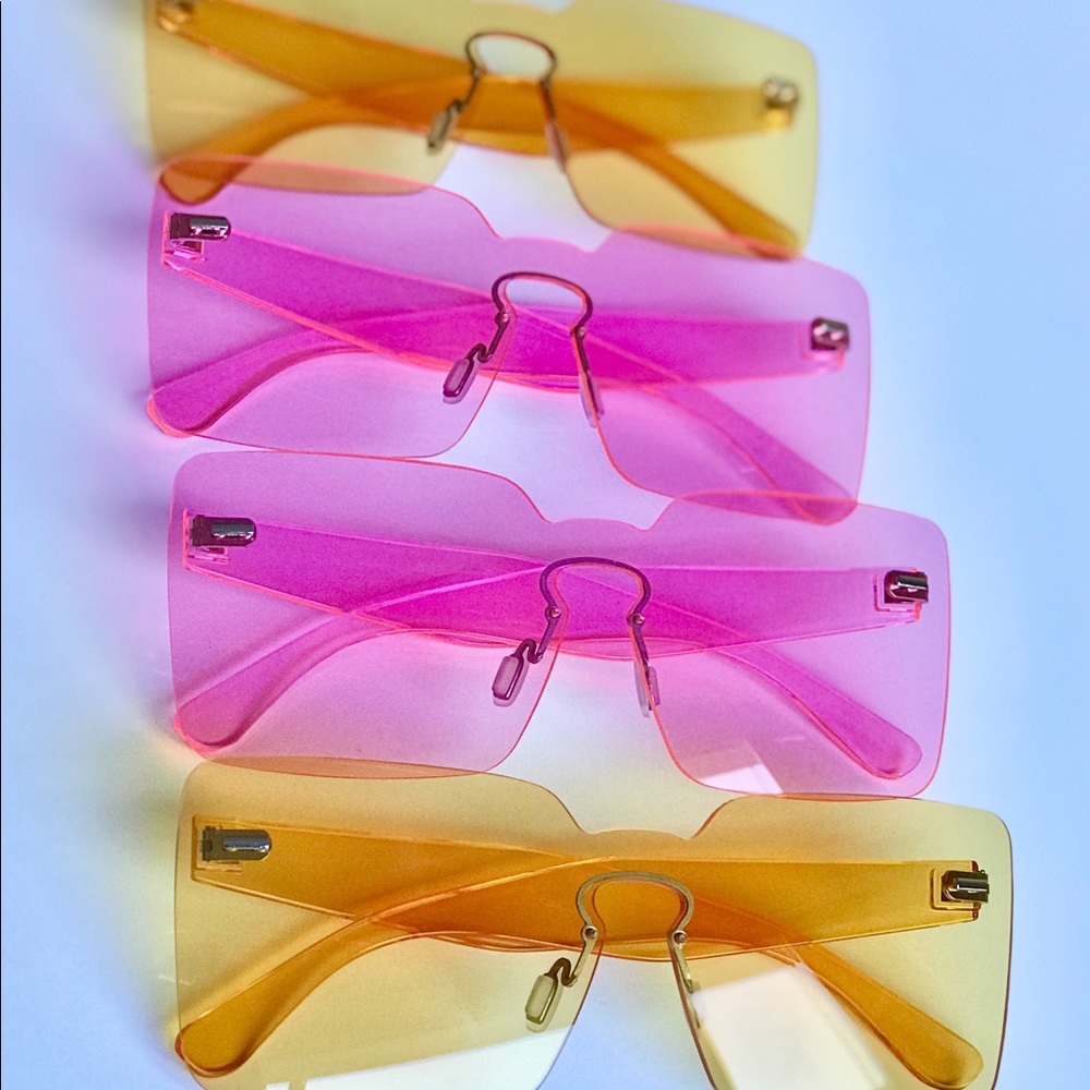 Rimless square sunglasses
